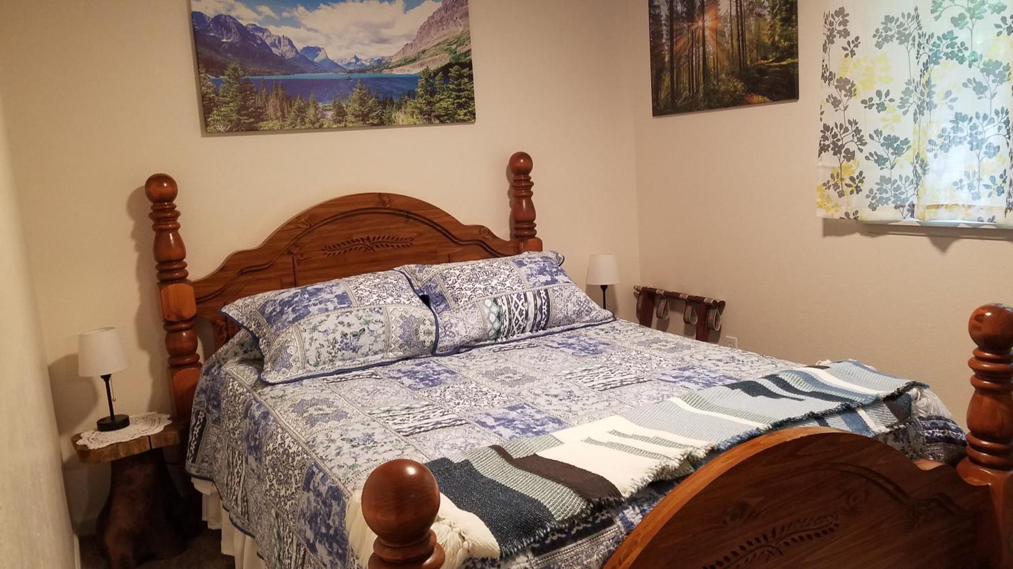 Sekiu Hidefaraway 1 Queen 1 Full Beds For Same Price מראה חיצוני תמונה